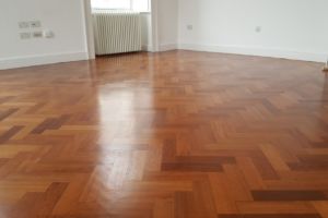 Reclaimed Mahogany hardwood Laquered Parquet (woodblock)Blackrock Cork Reclaimed Mahogany hardwood Laquered Parquet (woodblock)Blackrock